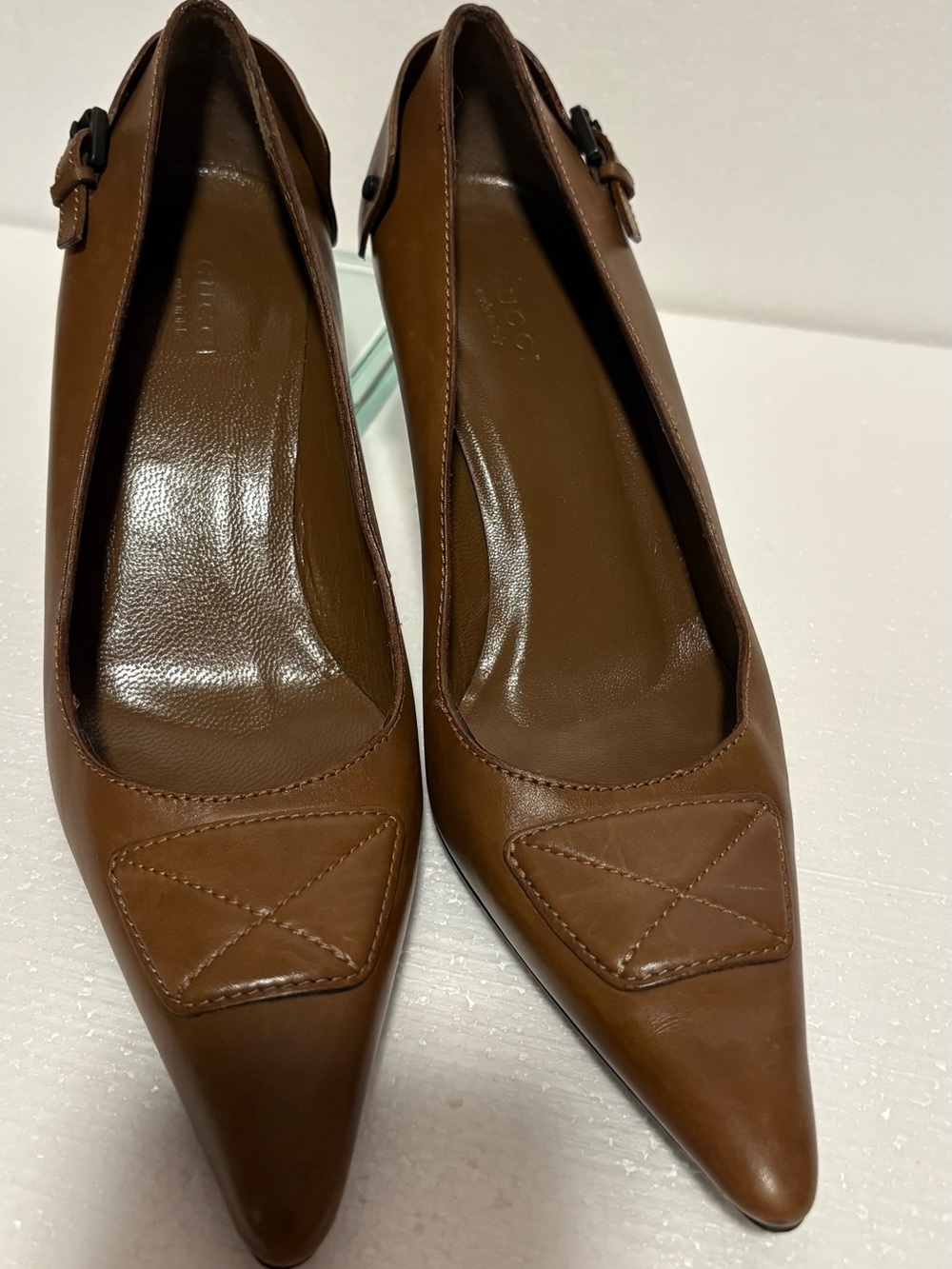 Women's Gucci Pointed-Toe Brown Leather Pumps